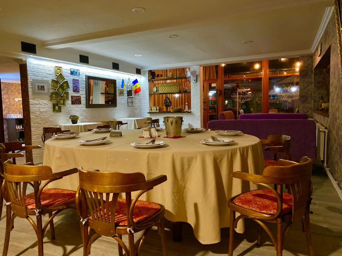 Hotel Style Bessarabia Kiliya Esterno foto