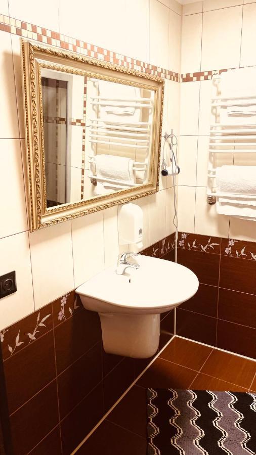 Hotel Style Bessarabia Kiliya Esterno foto